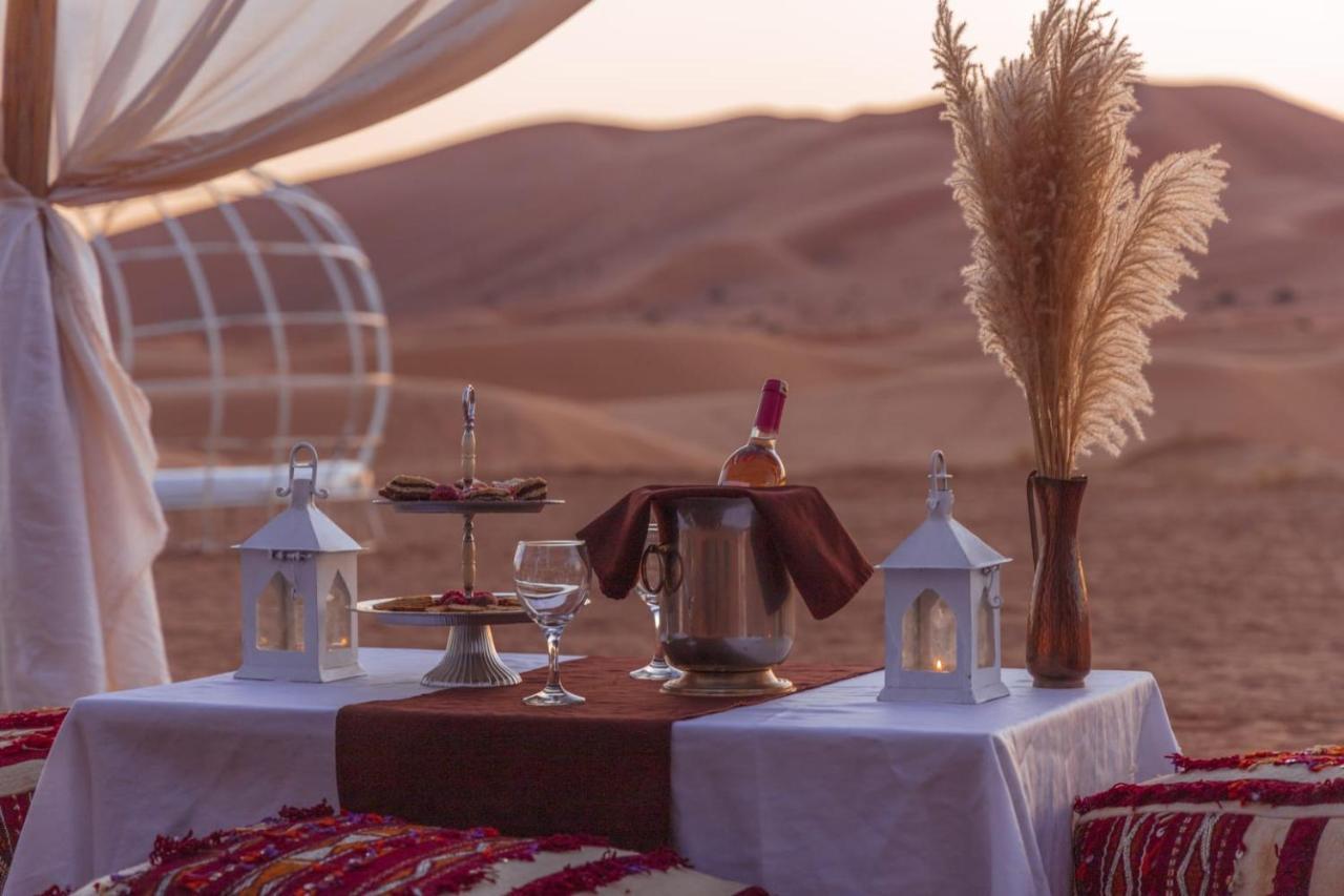Sahara Dunes Luxury Camp Merzouga Exterior foto