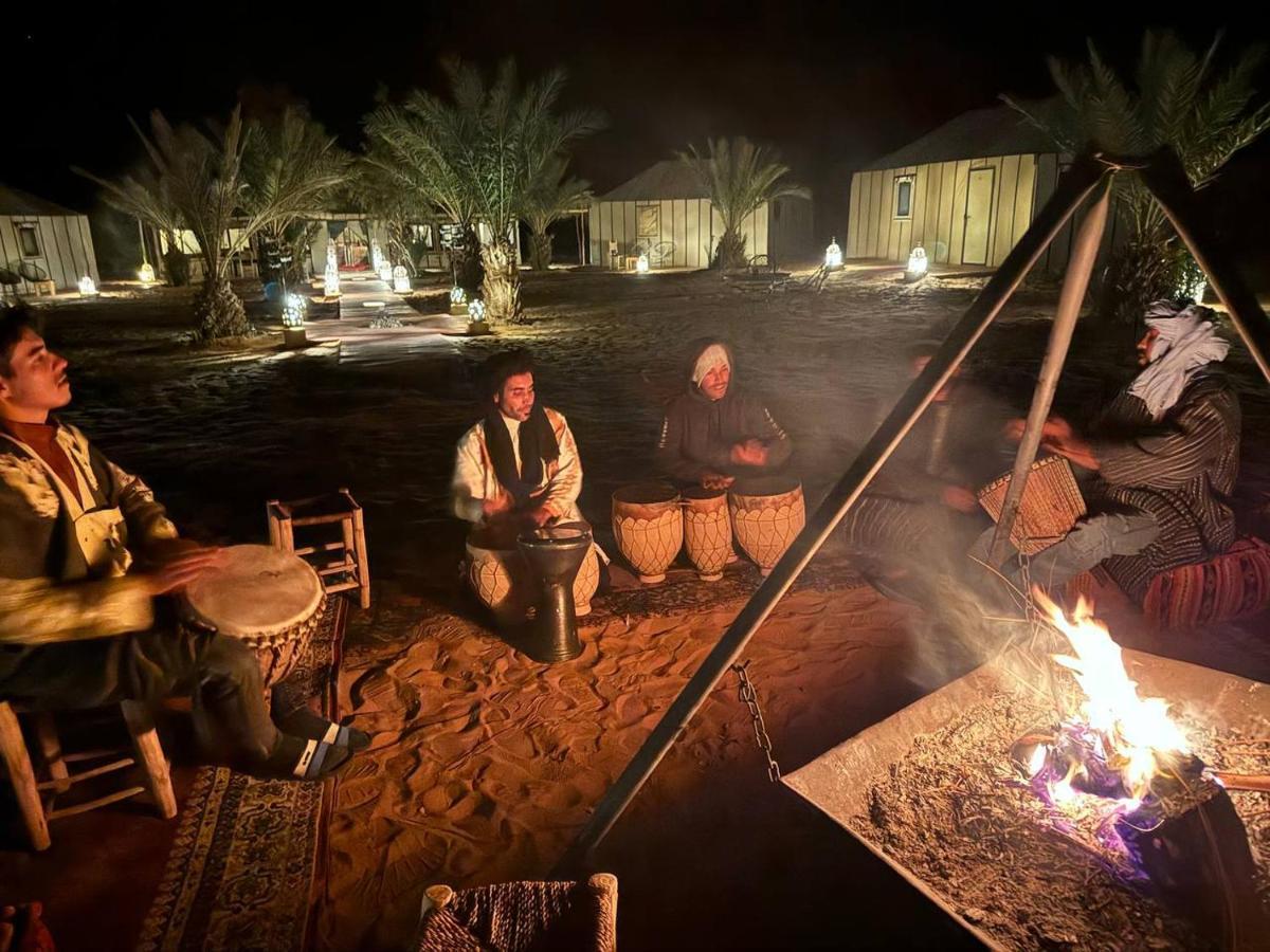 Sahara Dunes Luxury Camp Merzouga Exterior foto